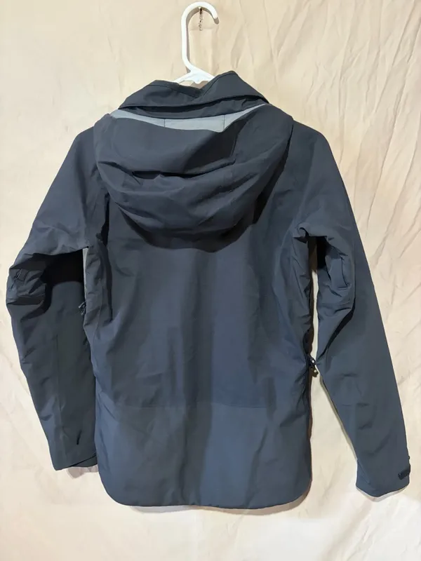 Rei outdoor element jacket Size XS - Image 4