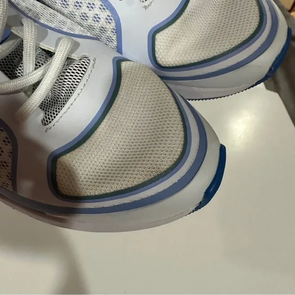 Fabletics Westlake Performance Sneakers in Vintage Blue Size‎ 7 - Image 11