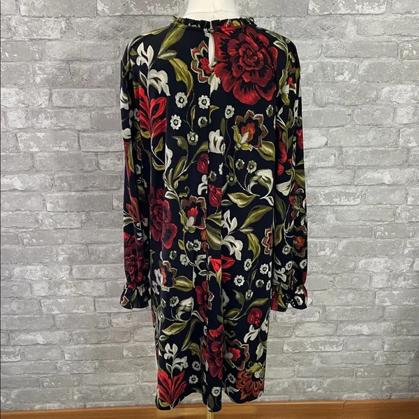 Maurices 24/7 Black and Red Lila Floral Long Sleeve Dress - Image 4