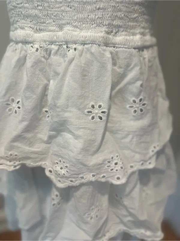 Sincerely Jules white sundress Sz:L smocked bodice tiered eyelet ruffled Dress. - Image 7