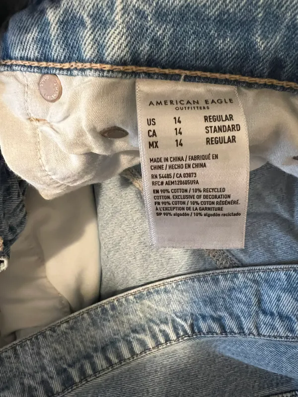 American Eagle Jeans - Image 2