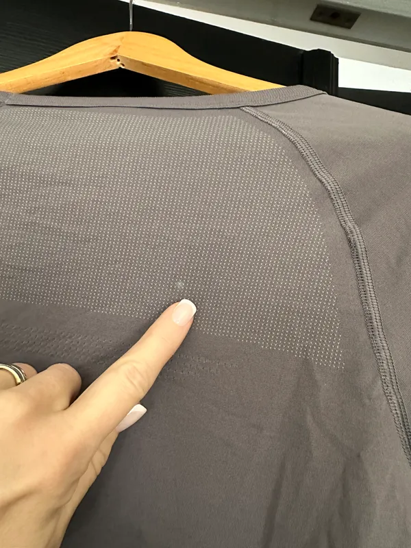 Long Sleeve Cropped Top - Image 3