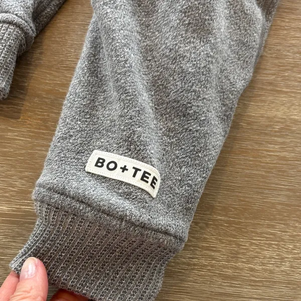 Bo + Tee Gray Hooded Zip Puffer Jacket - Image 3