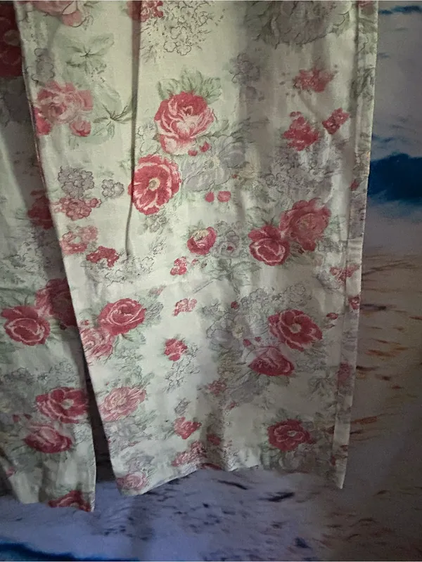 Madison Hotel Women’s Floral Wide Leg Pink Rose Print Pants MD NWT - Image 4