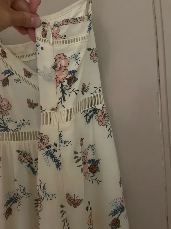 Abercrombie and Fitch dress - Image 4