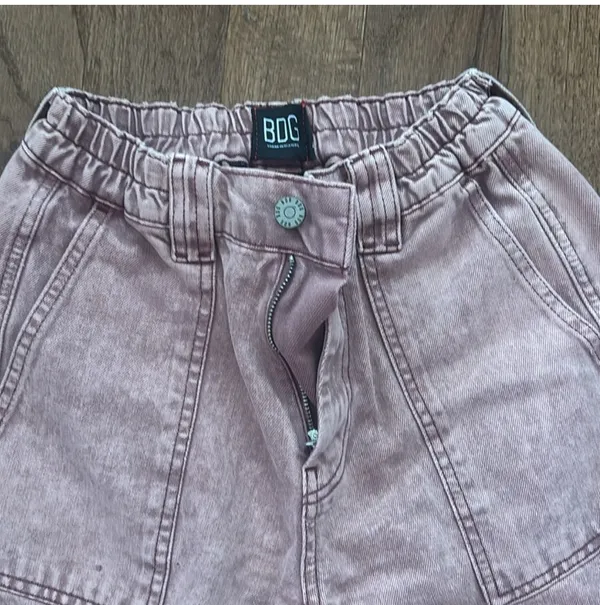 BDG NWOT Urban Outfitters pink cargo baggy jeans - Image 3