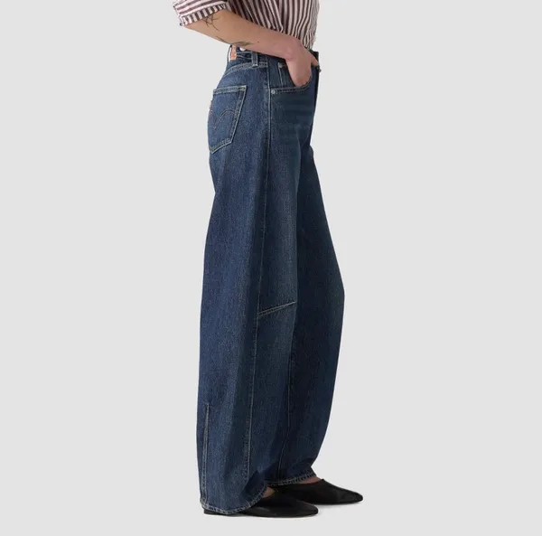 Levi’s Cinch Barrel Jeans - Image 2