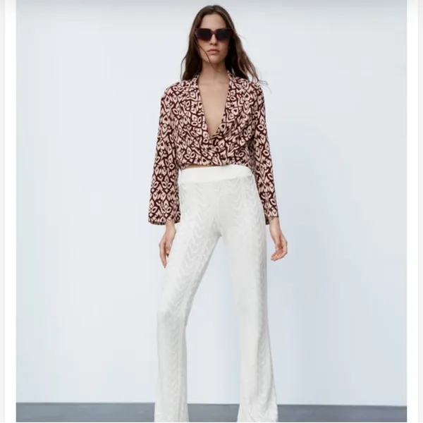 Zara Printed Long Sleeve Wrap Blouse in‎ Red Cream Size Small - Image 12