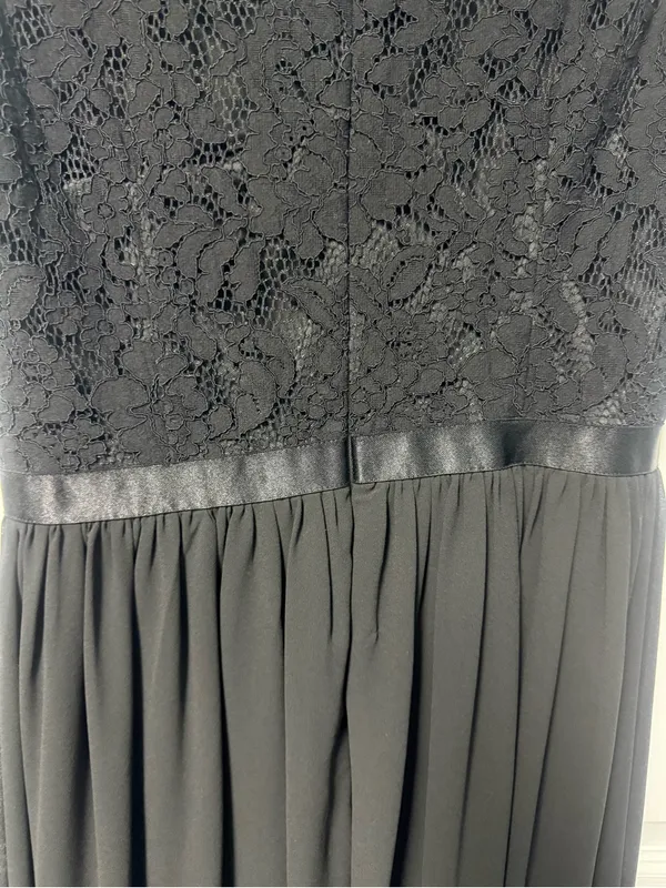 Miusol Black Lace Evening Dress with Satin Trim - Image 4