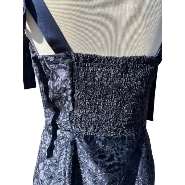 House of Harlow 1960 Velvet Floral Mini Dress Large - Image 6