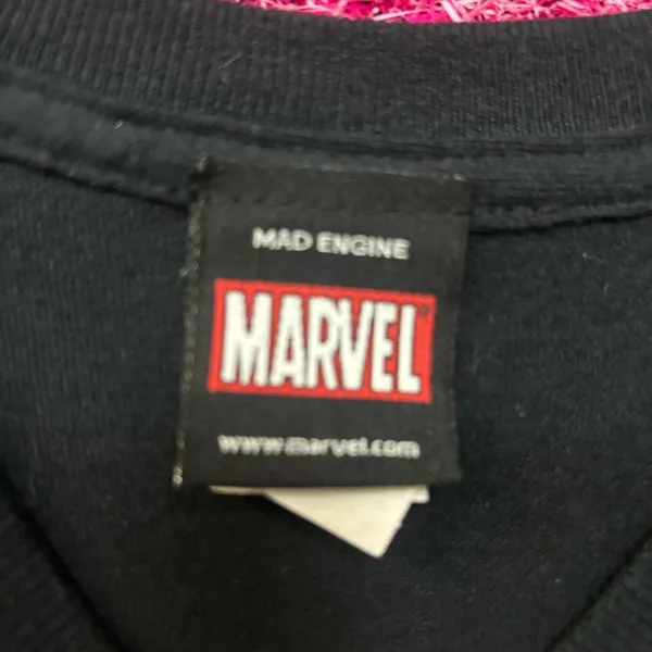 Marvel mad engine Thor Tshirt size medium  - Image 4