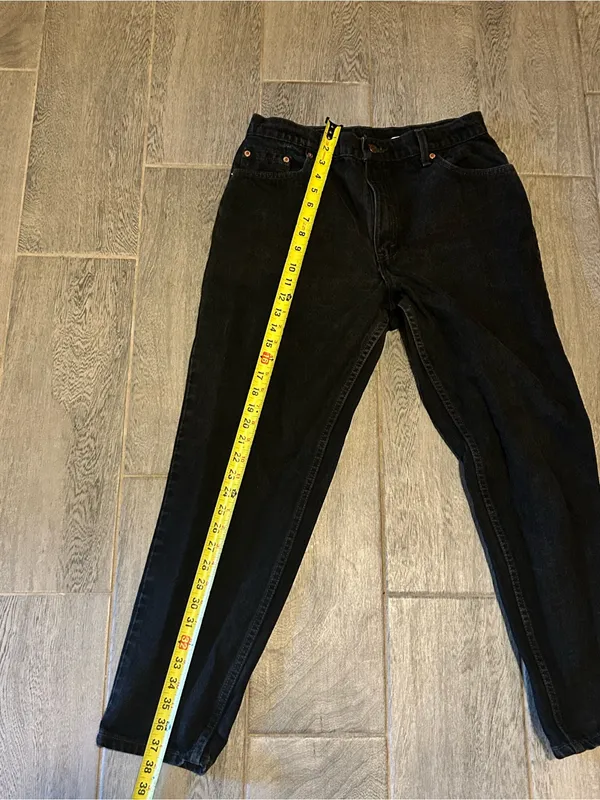 Levis 550 Black relaxed fit tapered leg Jeans size 14 petite - Image 5