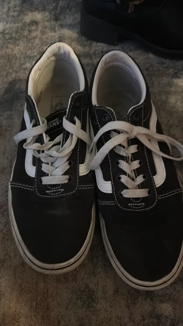 Black Platform Vans - Image 8