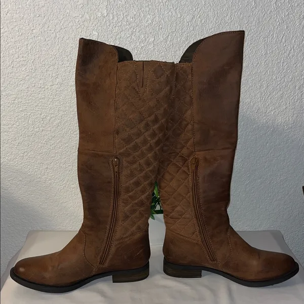 Steve Madden Brown Quilted Over the Knee Boots used good condition - Image 7