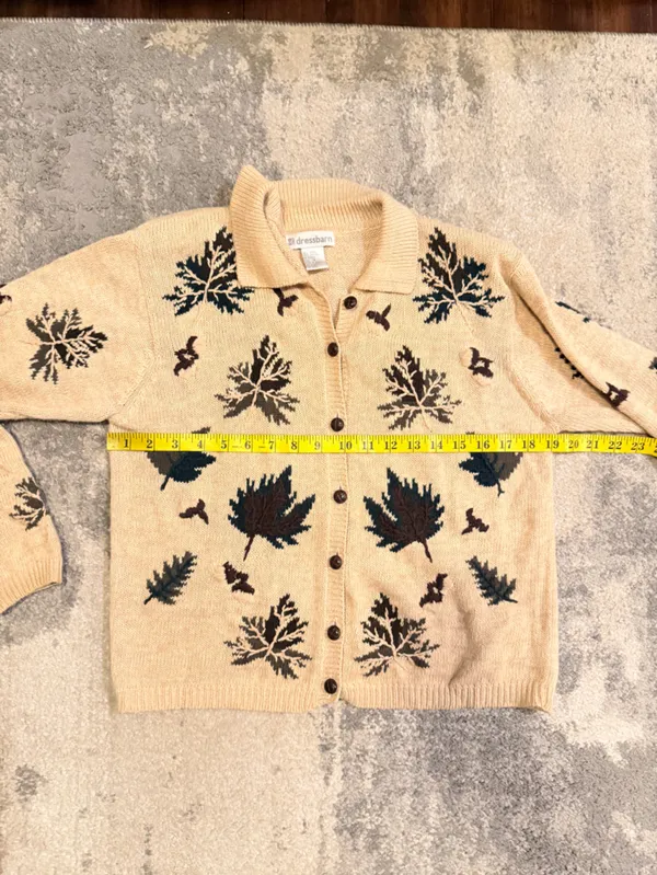Dressbarn Cream Cardigan with Brown and Green Leaf Motif - Image 4