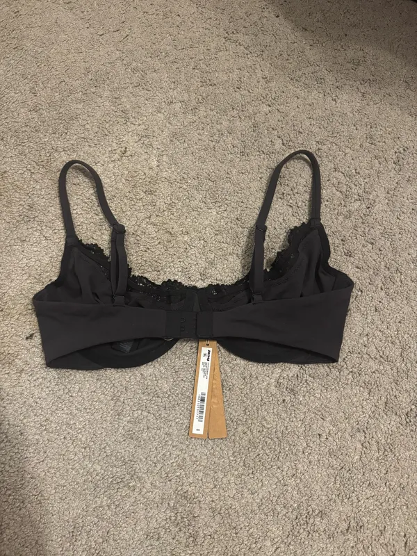 SKIMS Bra - Image 4