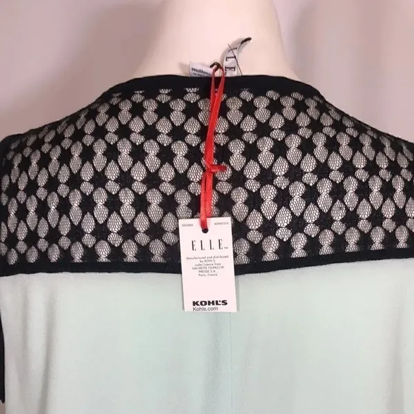 Elle pastel green black sleeveless lace top - Image 6