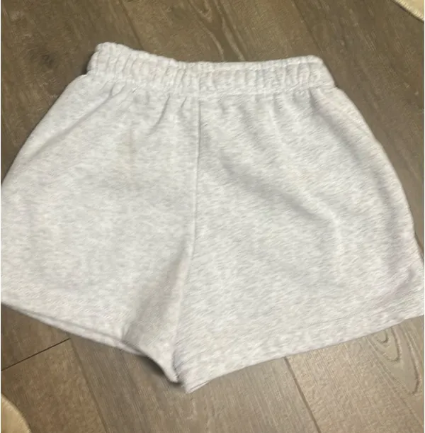 TJ Maxx Sweat shorts - Image 3