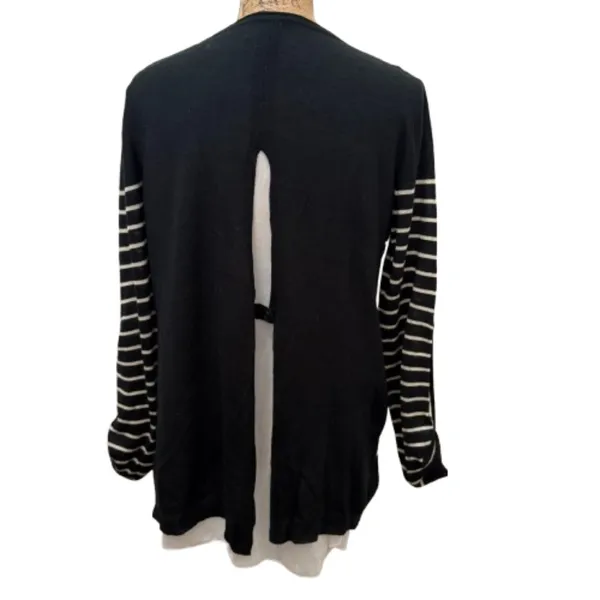 Fate Striped Layered Look Sweater Black Open Back‎ Wool Blend Casual Size Large - Image 2
