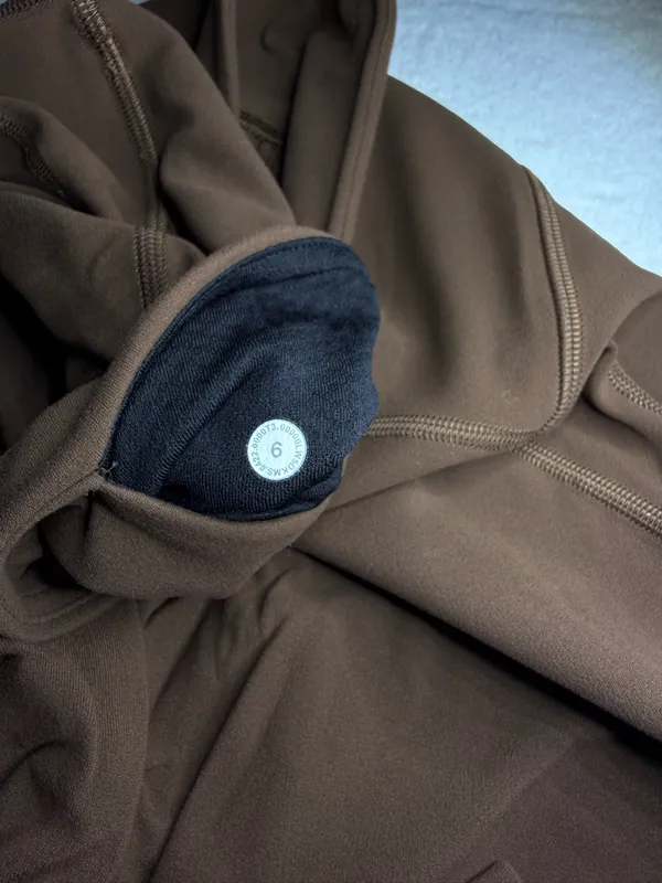 Lululemon Groove Flare High-Rise - Image 4