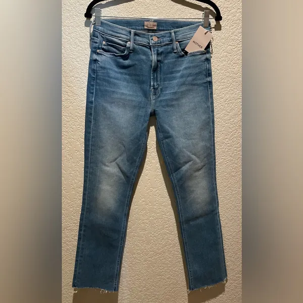 NWT MOTHER Denim Mid Rise Dazzler Ankle Fray Jeans Riding Cliffside Size 29 - Image 4