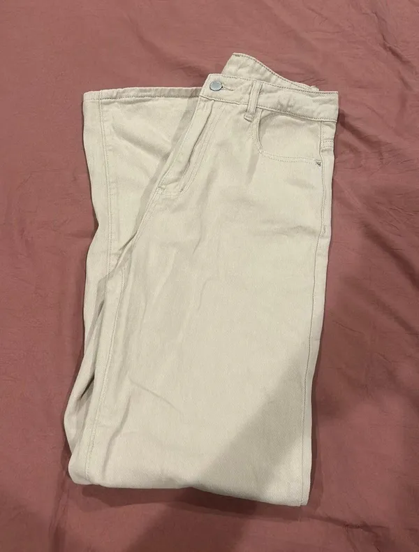 SheIn Women’s Khaki Jeans - Image 2