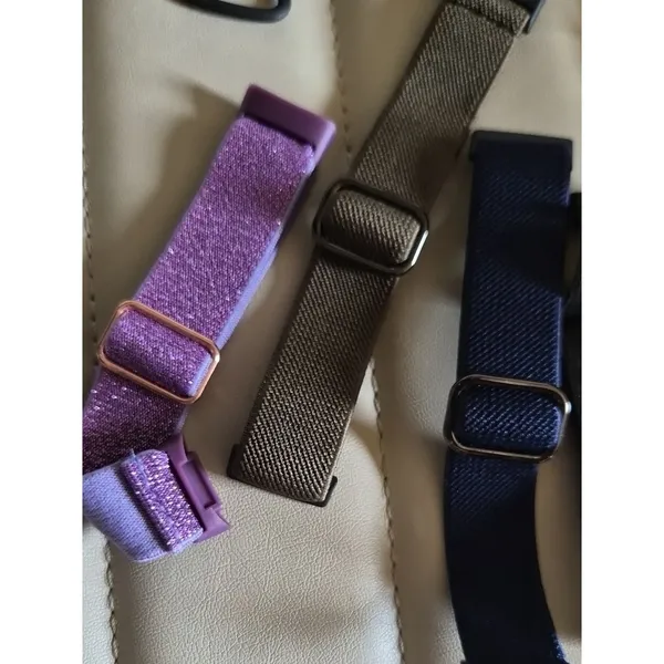 Mixed Apple Watch Bands Lot - Fitbit Black, Pink, Purple, Navy, Gray - Image 4