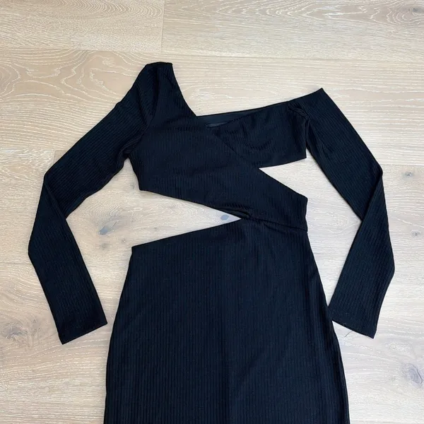 White Fox Maxi Dress Long Sleeve Ribbed Hot Right Now Size L Black - Image 2