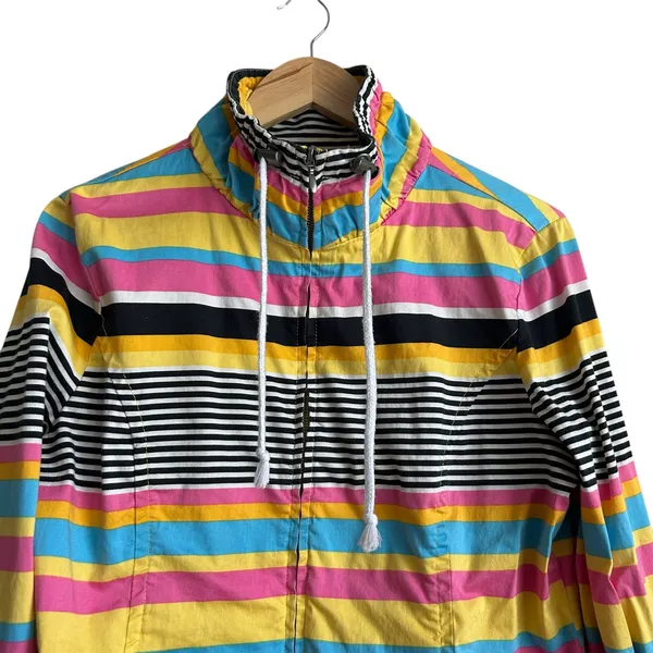 VTG Y2K AMI Women Jacket L Rainbow‎ Stripe Windbreaker Preppy Coastal Travel - Image 6