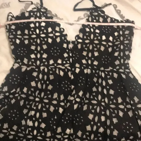 ✨3xHP✨Lennie Laser Cut Dress✨ - Image 9
