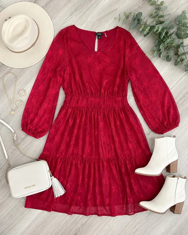 Torrid Magenta Star Midi Dress - Image 2