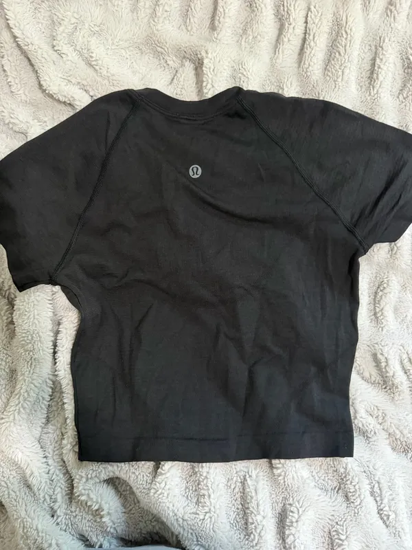 Lululemon Swiftly Short Sleeve Crew Tech - Image 2