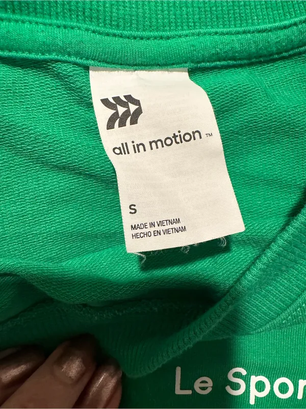all in motion Green 'Le Sports Club' Crewneck Cropped Sweatshirt - Image 3