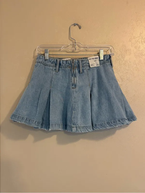 NWT Free People We The Free Madison Ave Denim Mini Skirt sz 26 - Image 2