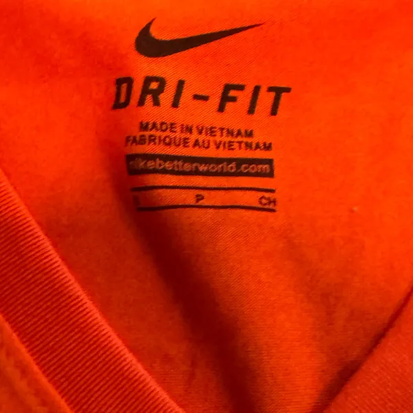 Nike dri-fit Syracuse Tee small nwt - Image 3
