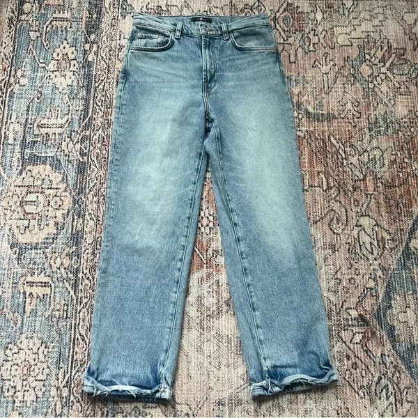 7 For All Mankind Logan Frost Stovepipe Jean with Fold Up Hem Size 26 - Image 4