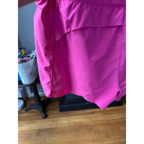 Athleta pink shorts women's XL - Image 4