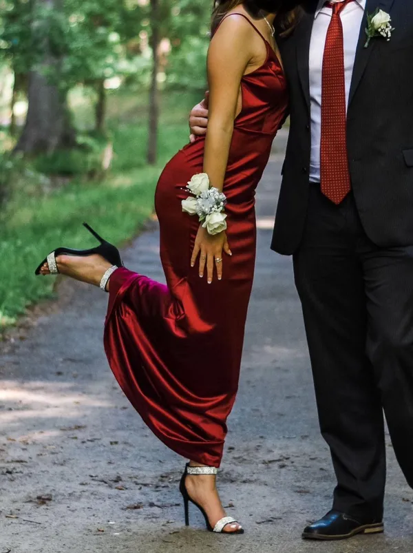 Windsor Red Low Back Prom Dress - Image 4