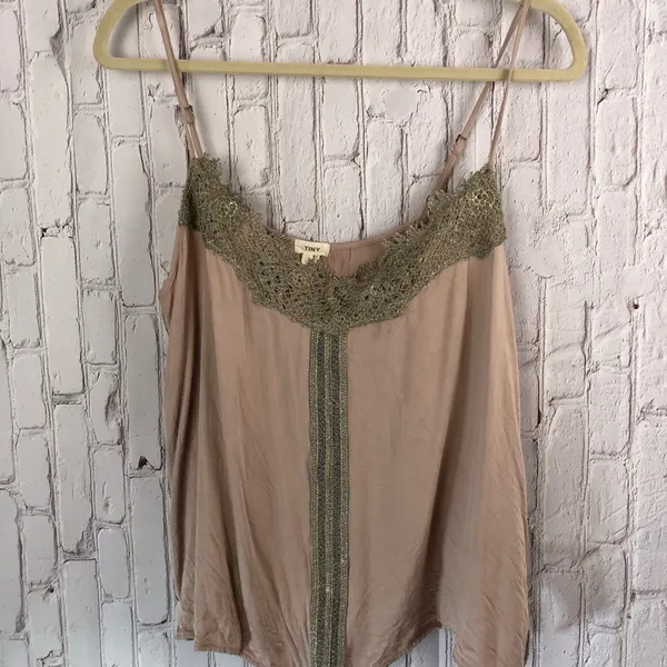 Anthropologie Tiny pink and gold camisole blouse tank top size L - Image 2