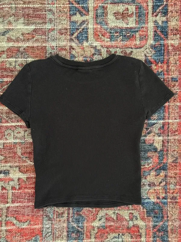 Aritzia TNA Short Sleeve Top - Image 4