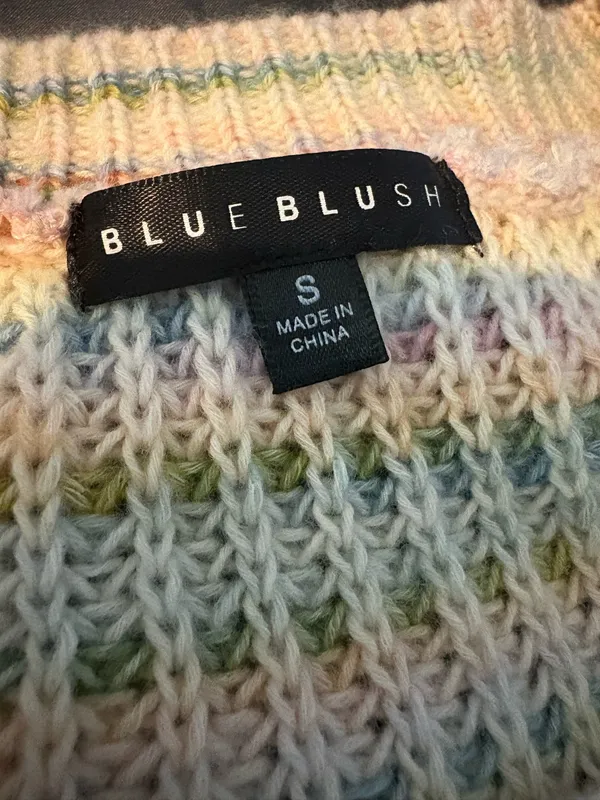 Lane 201 Cropped Sweater - Image 4
