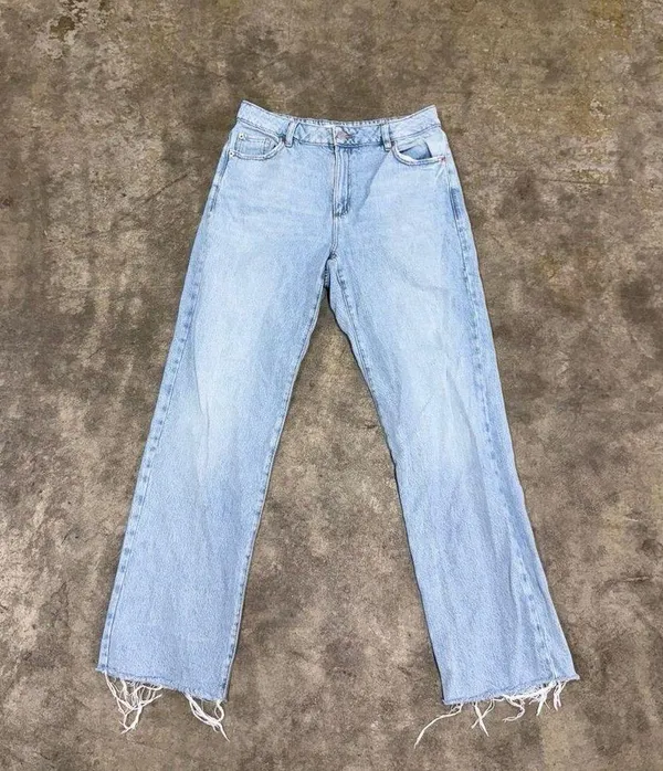 Garage 90s straight leg Jeans raw hem - Image 2