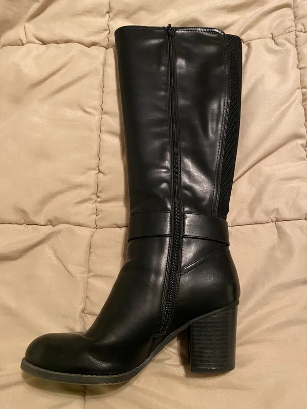 Naturalizer knee-high boots. Like new. - Image 6