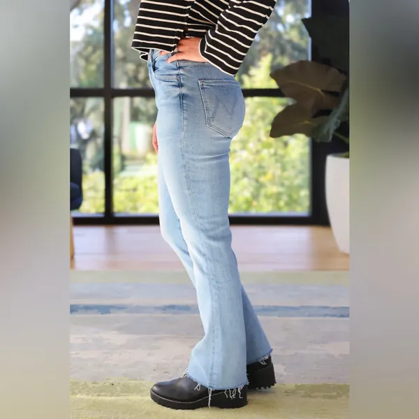 Mother Superior The Hustler Ankle Fray Home on the Range Light Blue Jeans - Image 15