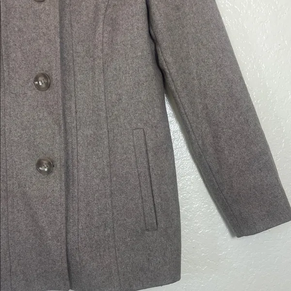 London Fog Women's Classic Gray Pea Coat Size‎ S - Image 3