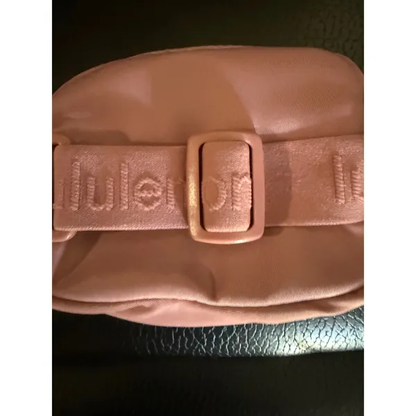 Lululemon Pink Belt Bag Everywhere Mini Pouch Key‎ Chain Coin Purse - Image 5