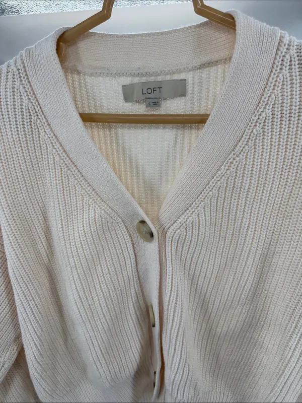 LOFT Cream Ribbed slouchy cropped cardigan S cotton casual fall winter neutral - Image 7