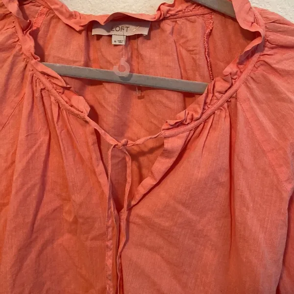 LOFT 100% cotton blouse with ruffle neckline - Image 3