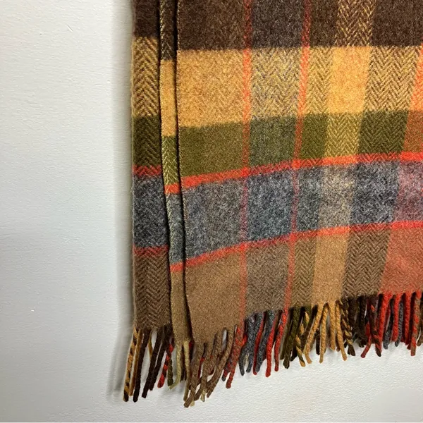 Avoca 100% wool blanket scarf fall colors plaid‎ fringe 25” x 59” - Image 2