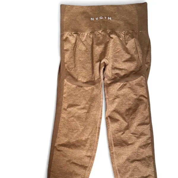 NVGTN Mocha Performance Seamless Leggings in mocha Size medium - Image 4